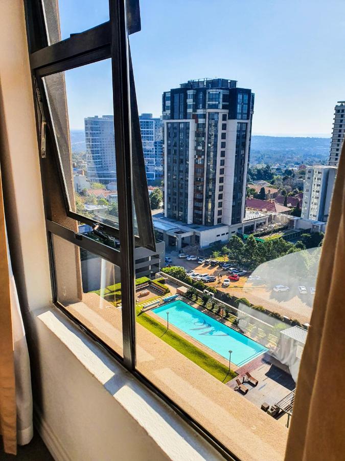 Westpoint Sandton Skyline Apartment Johannesburg Ngoại thất bức ảnh